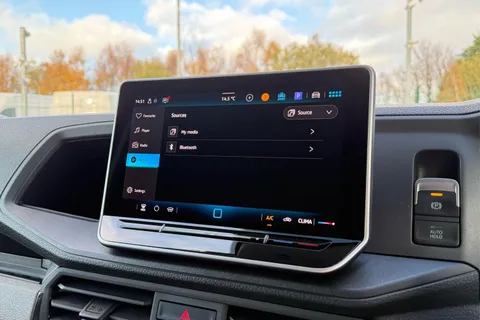 DF75WYM Volkswagen Crafter CR35 Commerce Plus MWB 177 PS FWD DSG - MY25/Camera/Step/LED's Thumbnail #48