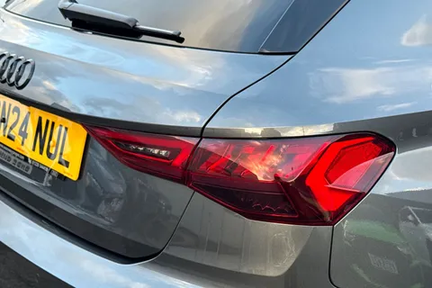 SN24NUL Audi A3 Black Edition 35 TFSI  150 PS S tronic Thumbnail #8