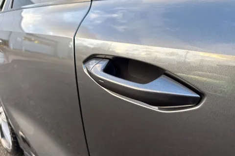 SN24NUL Audi A3 Black Edition 35 TFSI  150 PS S tronic Thumbnail #31