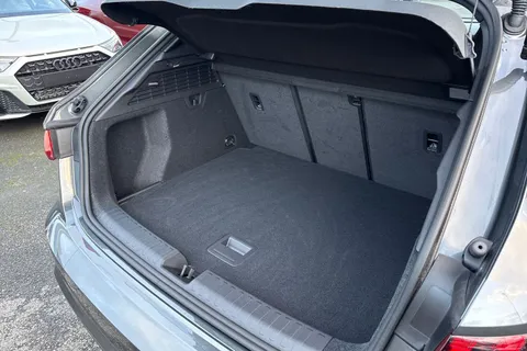 SN24NUL Audi A3 Black Edition 35 TFSI  150 PS S tronic Thumbnail #34