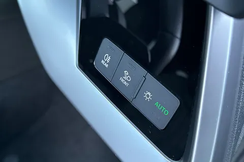 SN24NUL Audi A3 Black Edition 35 TFSI  150 PS S tronic Thumbnail #43