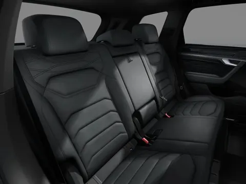  Volkswagen Touareg 3.0 V6 TSI eHybrid 14.3kWh R Tiptronic 4Motion Euro 6 (s/s) 5dr Thumbnail #2