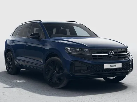  Volkswagen Touareg 3.0 TDI V6 Black Edition Tiptronic 4Motion Euro 6 (s/s) 5dr Thumbnail #1
