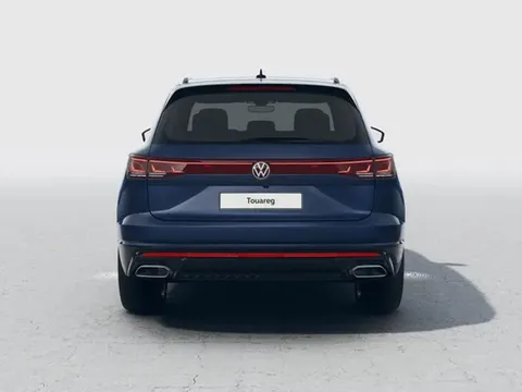  Volkswagen Touareg 3.0 TDI V6 Black Edition Tiptronic 4Motion Euro 6 (s/s) 5dr Thumbnail #4