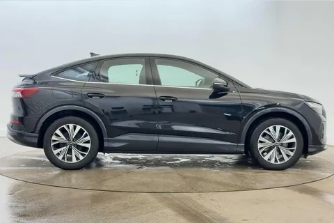 KP25JJL Audi Q4 e-tron Q4 Sportback Sport 35 e-tron 125,00 kW Thumbnail #4