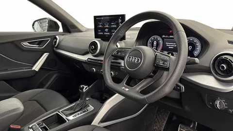 KT24OHS Audi Q2 Black Edition 35 TFSI 150 PS S tronic Thumbnail #7