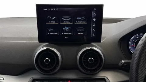 KT24OHS Audi Q2 Black Edition 35 TFSI 150 PS S tronic Thumbnail #9