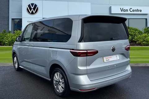 KY22WPA Volkswagen Multivan Multivan Life SWB 218 PS 1.4 eHybrid 6-Speed DSG-NAV Thumbnail #3