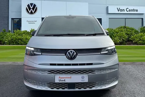 KY22WPA Volkswagen Multivan Multivan Life SWB 218 PS 1.4 eHybrid 6-Speed DSG-NAV Thumbnail #9
