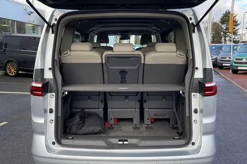 KY22WPA Volkswagen Multivan Multivan Life SWB 218 PS 1.4 eHybrid 6-Speed DSG-NAV Thumbnail #10
