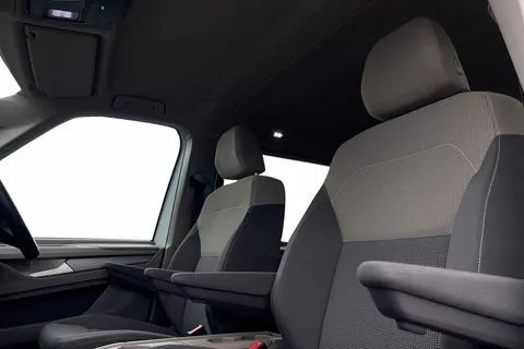 KY22WPA Volkswagen Multivan Multivan Life SWB 218 PS 1.4 eHybrid 6-Speed DSG-NAV Thumbnail #11