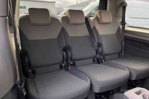 KY22WPA Volkswagen Multivan Multivan Life SWB 218 PS 1.4 eHybrid 6-Speed DSG-NAV Thumbnail #14