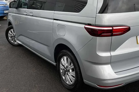 KY22WPA Volkswagen Multivan Multivan Life SWB 218 PS 1.4 eHybrid 6-Speed DSG-NAV Thumbnail #28