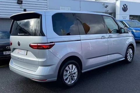 KY22WPA Volkswagen Multivan Multivan Life SWB 218 PS 1.4 eHybrid 6-Speed DSG-NAV Thumbnail #29