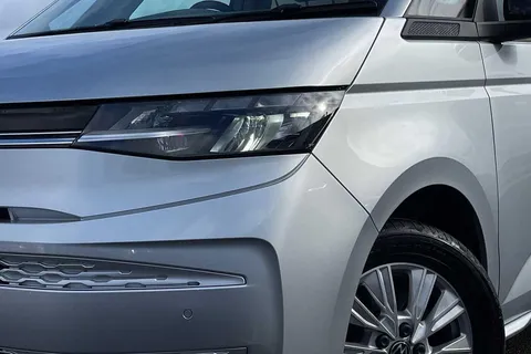 KY22WPA Volkswagen Multivan Multivan Life SWB 218 PS 1.4 eHybrid 6-Speed DSG-NAV Thumbnail #33