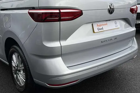 KY22WPA Volkswagen Multivan Multivan Life SWB 218 PS 1.4 eHybrid 6-Speed DSG-NAV Thumbnail #40