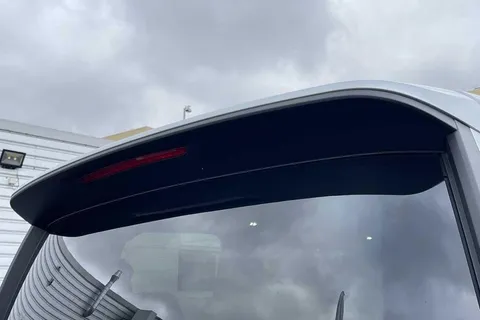 KY22WPA Volkswagen Multivan Multivan Life SWB 218 PS 1.4 eHybrid 6-Speed DSG-NAV Thumbnail #43