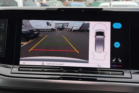 KY22WPA Volkswagen Multivan Multivan Life SWB 218 PS 1.4 eHybrid 6-Speed DSG-NAV Thumbnail #47