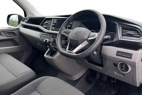 DE74UBC Volkswagen Transporter 2.0 TDI 110 Startline Van Thumbnail #6