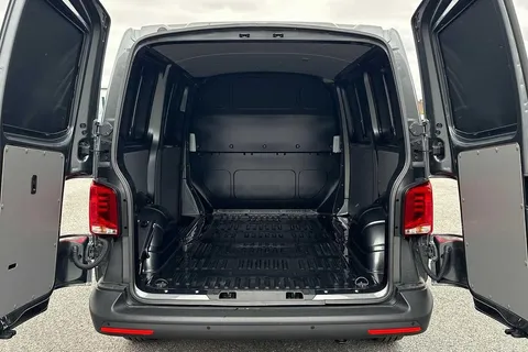 DE74UBC Volkswagen Transporter 2.0 TDI 110 Startline Van Thumbnail #9