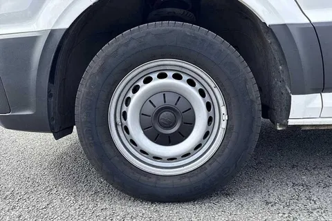 DA75PXN Volkswagen Crafter CR35 Commerce Plus MWB 140 PS FWD - 25 Model Year Thumbnail #24