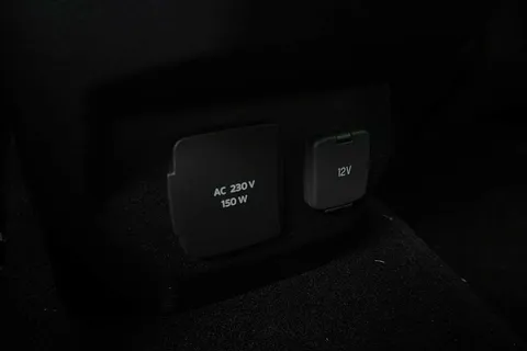 DG74EBJ Volkswagen Amarok D/Cab Pick Up Style 2.0 TDI 205 4MOTION Auto Thumbnail #34