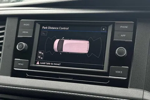 DE74UBC Volkswagen Transporter 2.0 TDI 110 Startline Van Thumbnail #45