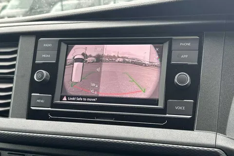 DE74UBC Volkswagen Transporter 2.0 TDI 110 Startline Van Thumbnail #46