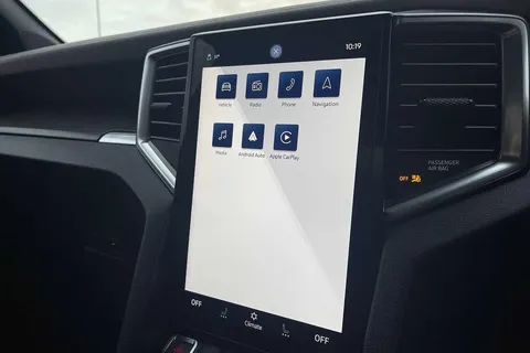 DG74EBJ Volkswagen Amarok D/Cab Pick Up Style 2.0 TDI 205 4MOTION Auto Thumbnail #39