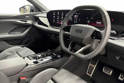 KY25EJV Audi Q6 E-Tron Q6 SUV S line e-tron performance  225,00 kW Thumbnail #6