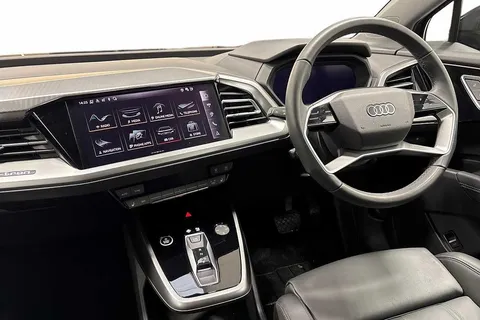 KN25YJX Audi Q4 e-tron Q4 Sportback Sport 35 e-tron 125,00 kW Thumbnail #2