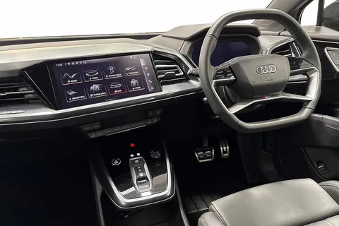 KN25SBO Audi Q4 e-tron Q4  Black Edition 35 e-tron  125,00 kW Thumbnail #2