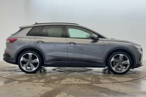 KN25SBO Audi Q4 e-tron Q4  Black Edition 35 e-tron  125,00 kW Thumbnail #4