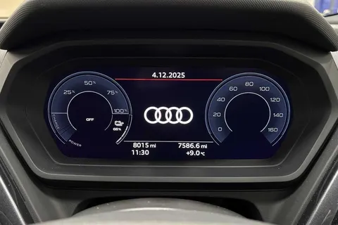 KN25SBO Audi Q4 e-tron Q4  Black Edition 35 e-tron  125,00 kW Thumbnail #11