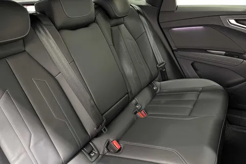 KR25MSV Audi Q4 e-tron Q4 Sportback S line 45 e-tron  210,00 kW Thumbnail #9