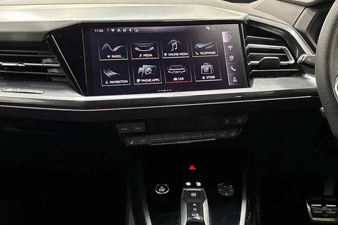 KN25SBO Audi Q4 e-tron Q4  Black Edition 35 e-tron  125,00 kW Thumbnail #12