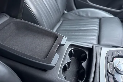 33 of 54 for Audi A6 Saloon 2.0 TDI ultra S line S Tronic Euro 6 (s/s) 4dr