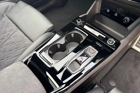  Audi Q6 E-Tron 100kWh Performance Edition 1 Auto 5dr Thumbnail #10
