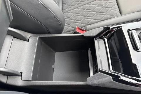  Audi Q6 E-Tron 100kWh Performance Edition 1 Auto 5dr Thumbnail #63