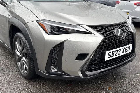 SB23XBO Lexus Ux 2.0 250h F Sport Design E-CVT Euro 6 (s/s) 5dr Thumbnail #10