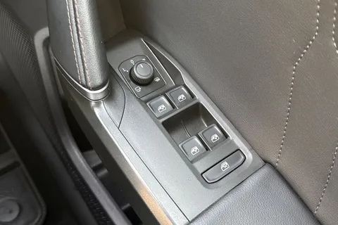 ST73ZVC CUPRA Formentor 1.5 TSI V2 DSG Euro 6 (s/s) 5dr Thumbnail #22