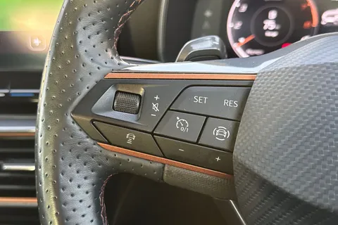 ST73ZVC CUPRA Formentor 1.5 TSI V2 DSG Euro 6 (s/s) 5dr Thumbnail #42