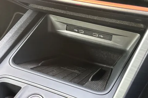 ST73ZVC CUPRA Formentor 1.5 TSI V2 DSG Euro 6 (s/s) 5dr Thumbnail #46