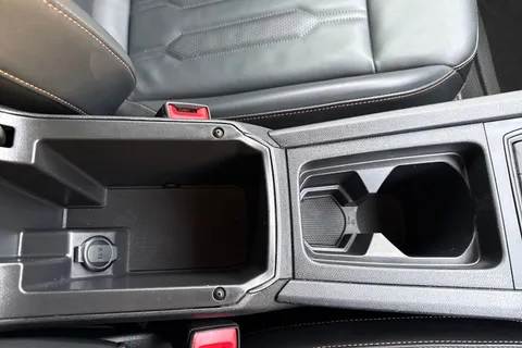 ST73ZVC CUPRA Formentor 1.5 TSI V2 DSG Euro 6 (s/s) 5dr Thumbnail #48