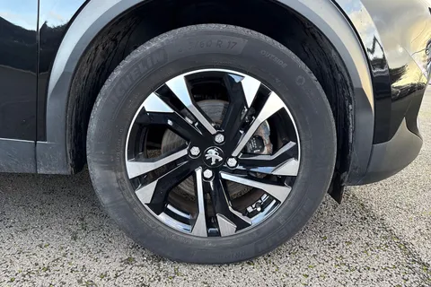 FG71OYB PEUGEOT e-2008 50kWh Allure Premium Auto 5dr Thumbnail #10