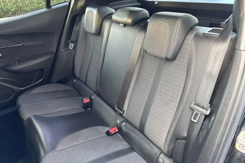 FG71OYB PEUGEOT e-2008 50kWh Allure Premium Auto 5dr Thumbnail #19