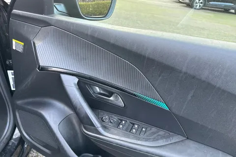 FG71OYB PEUGEOT e-2008 50kWh Allure Premium Auto 5dr Thumbnail #21