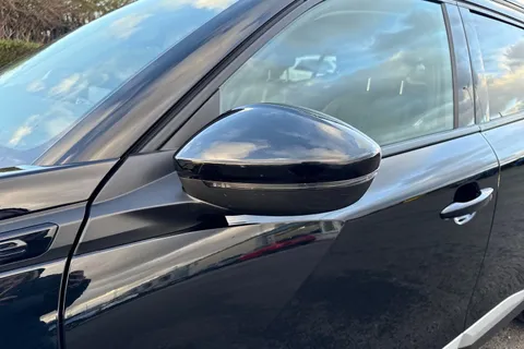 FG71OYB PEUGEOT e-2008 50kWh Allure Premium Auto 5dr Thumbnail #29