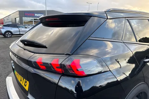 FG71OYB PEUGEOT e-2008 50kWh Allure Premium Auto 5dr Thumbnail #32