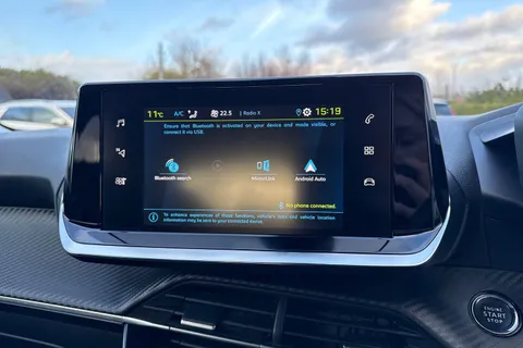 FG71OYB PEUGEOT e-2008 50kWh Allure Premium Auto 5dr Thumbnail #47